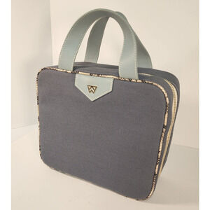 Kelly Wynne Toiletry Makeup Bag Travel Blue Canvas Leather Trim (FB1)